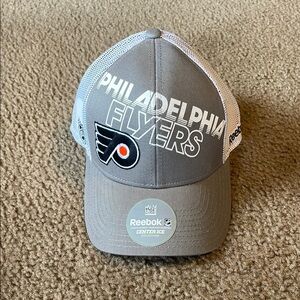 Reebok Gray and White Philadelphia Flyers Hat